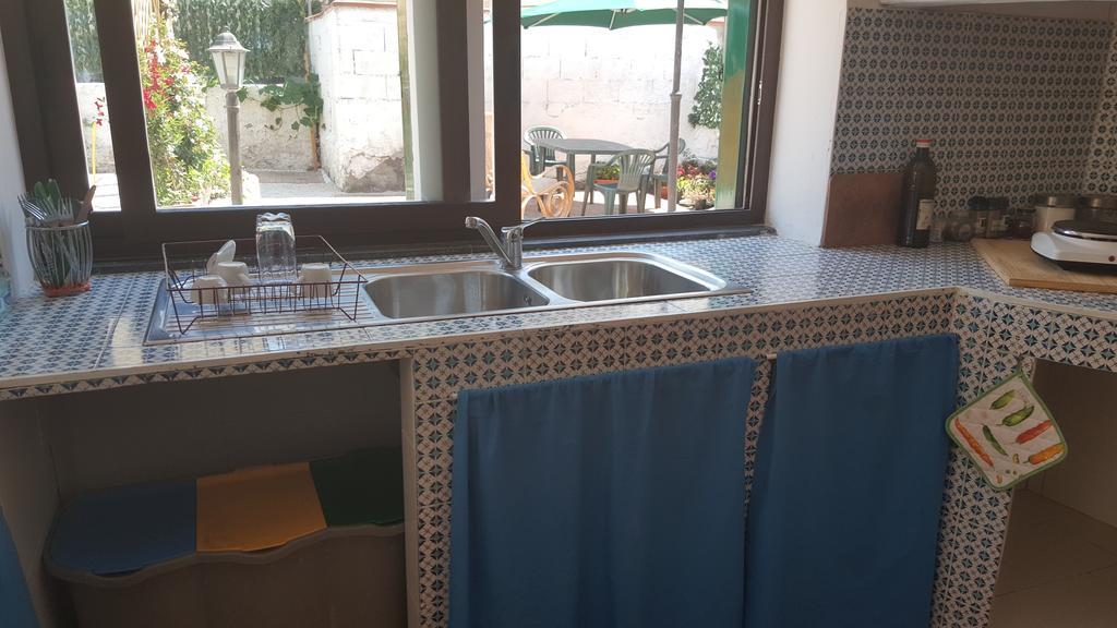 Villino Angela A Sant'Anna Apartment Boscotrecase Bagian luar foto