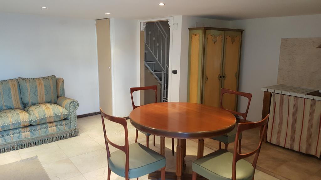 Villino Angela A Sant'Anna Apartment Boscotrecase Bagian luar foto
