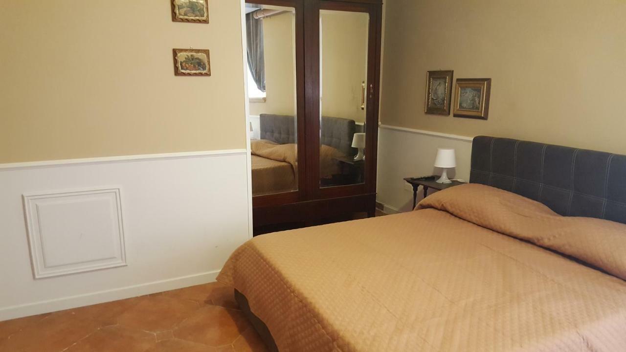Villino Angela A Sant'Anna Apartment Boscotrecase Bagian luar foto