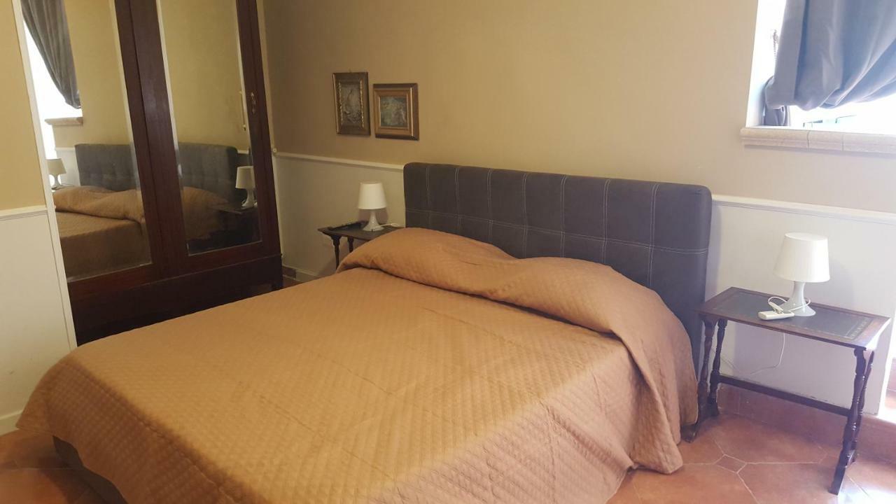 Villino Angela A Sant'Anna Apartment Boscotrecase Bagian luar foto