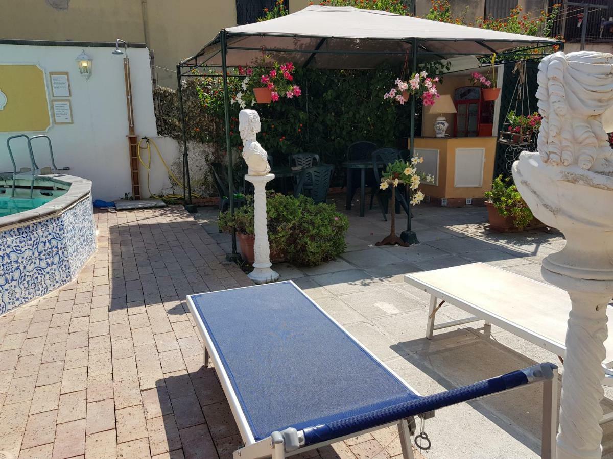Villino Angela A Sant'Anna Apartment Boscotrecase Bagian luar foto