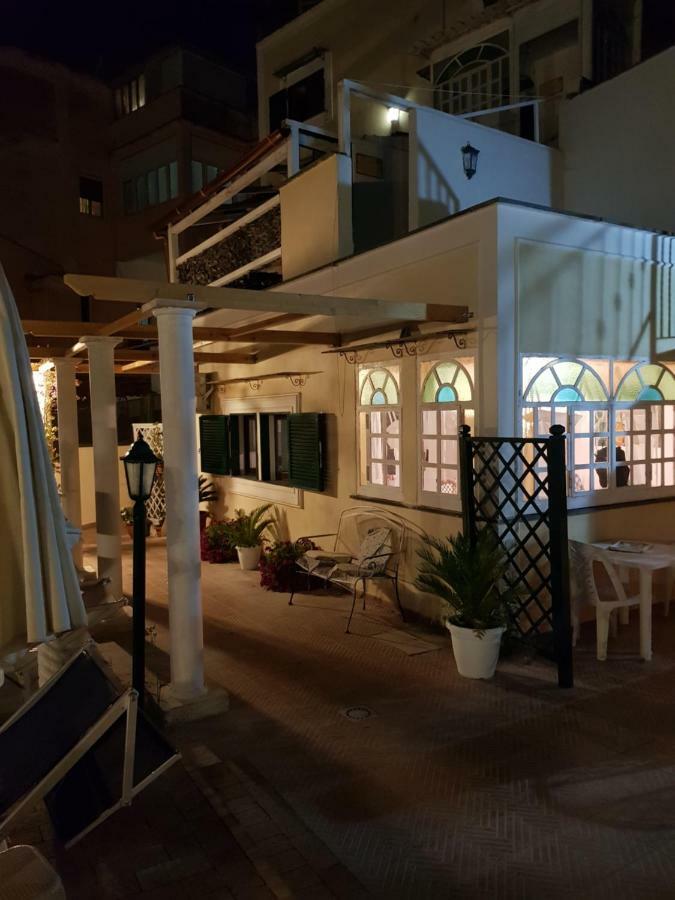 Villino Angela A Sant'Anna Apartment Boscotrecase Bagian luar foto